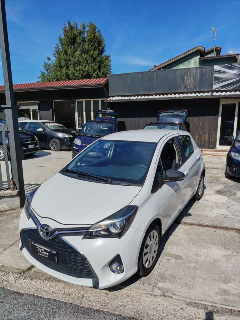 Toyota Yaris 1.0 GPL 2015